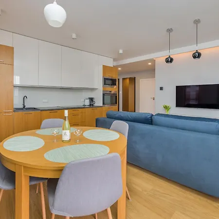Apartament Sunny Wood - Bursztynowa Gdańsk